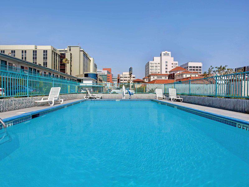 8937D8A1F9F93C5DFA17CE4B21CA7BEE