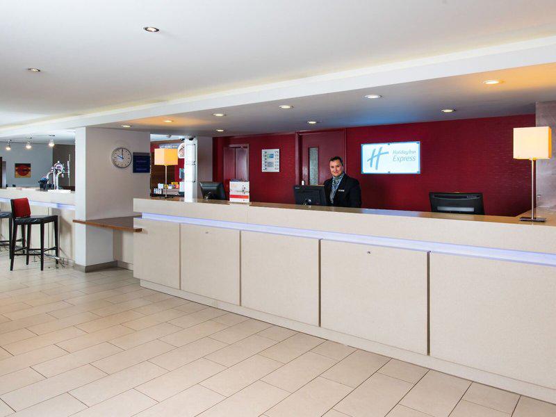 D2B038B64F5F4DB4A65E1C5BFFE741AB