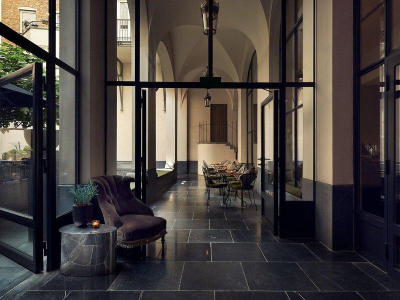 083353BEC324EC81E3B3D19F1CF919DB