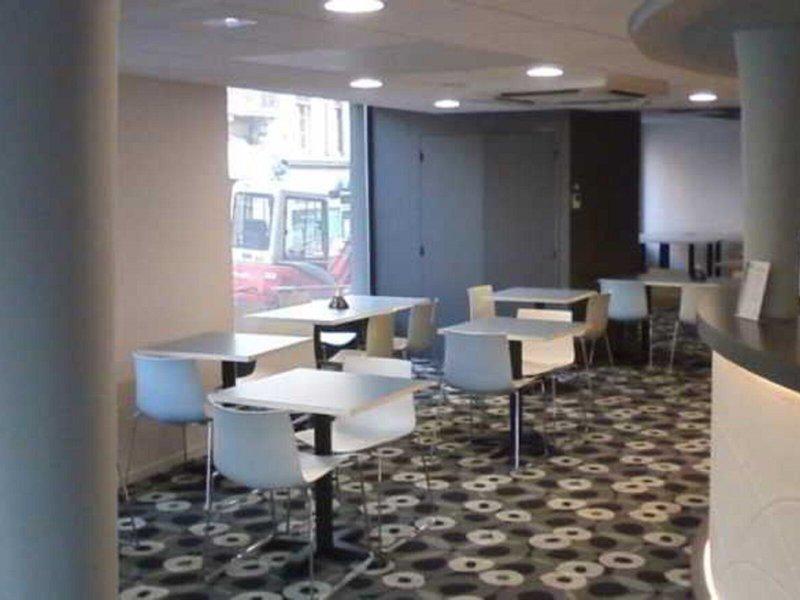 75B6EFA89D50B952DDA9DC6D06E4F83B