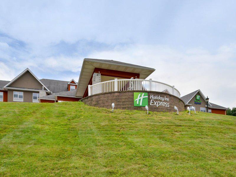 CB98A17B7A5E0611A35251BE567AB667