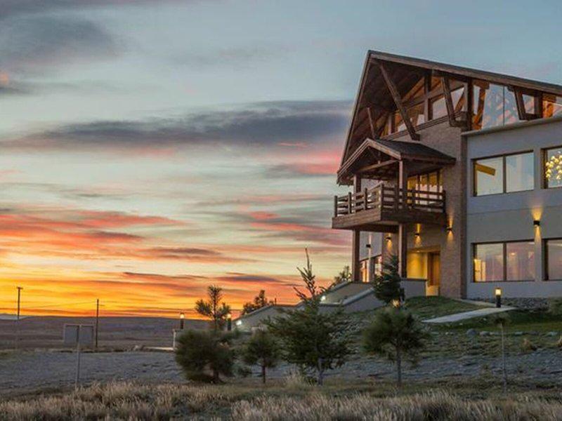 8E1B2BDB8F99316873B91FF463B531BC