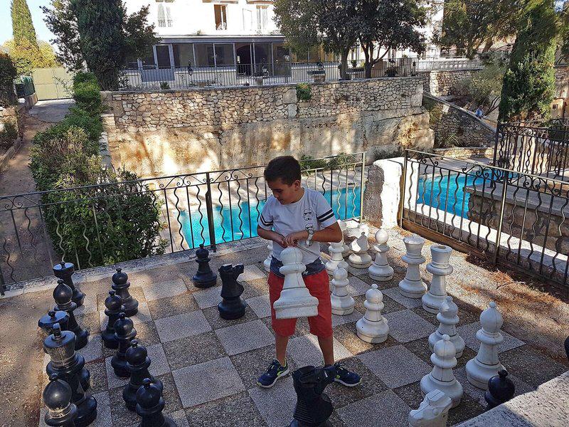 5D6FBC579A7BA8E06F87F4ADFB563B4B