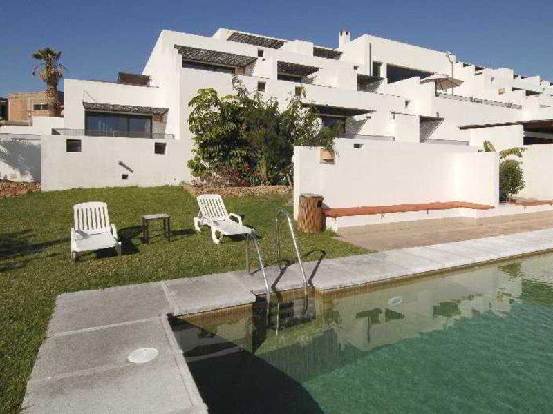 DDEF18A07E997D2EC8F5D25DECA697E3