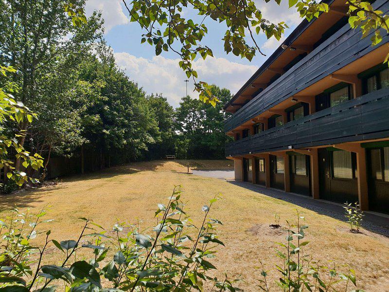 FDF04609BF2C9D6F6794E64B8FCB776B