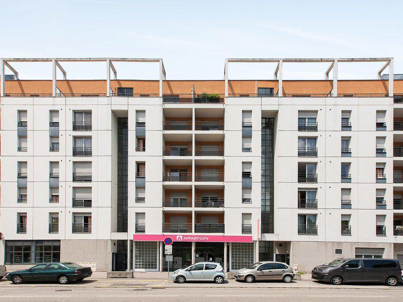 CC3414D5B09D1A5905F8353FF149EE02