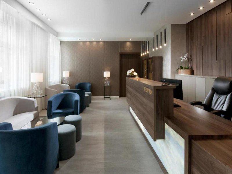 E9D07E35A9F16BDEE5D4DBA3AFBB14E2