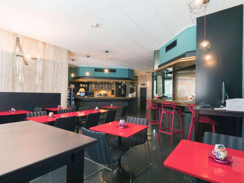 3003088E80AA1B230D6AA51F2806460E