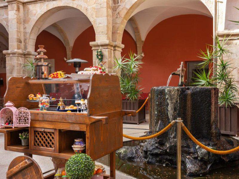 9AD2B8E69461197F6E9ADA9B8EBA139F