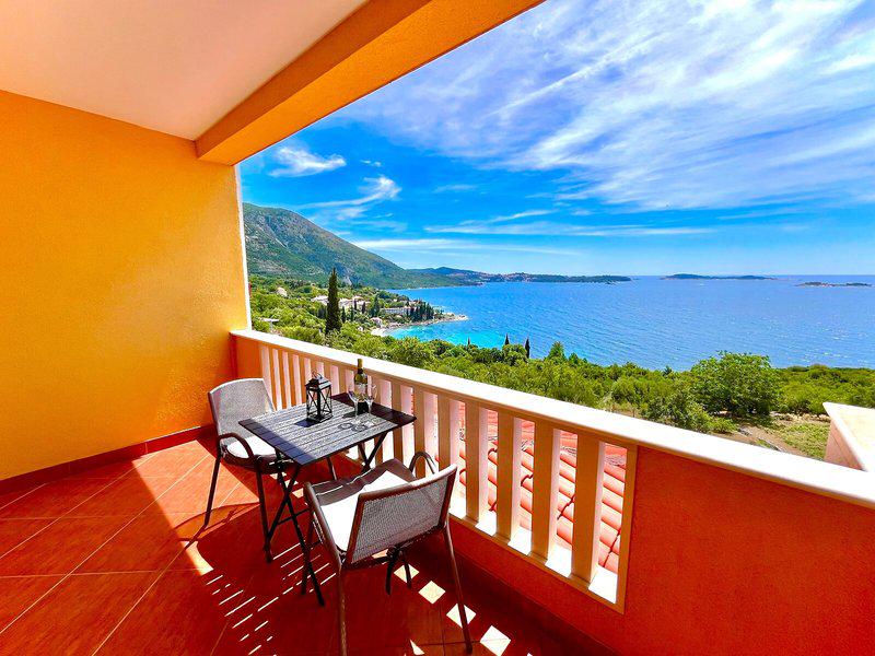 3A68580FBB669297D842CF217AF0AF99