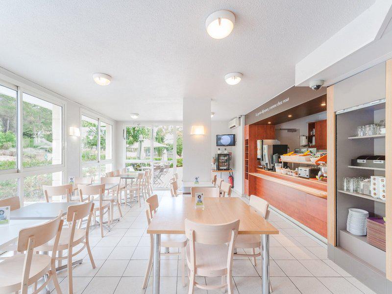 33A398ED4865CF2C7AA7924F5950C0A1