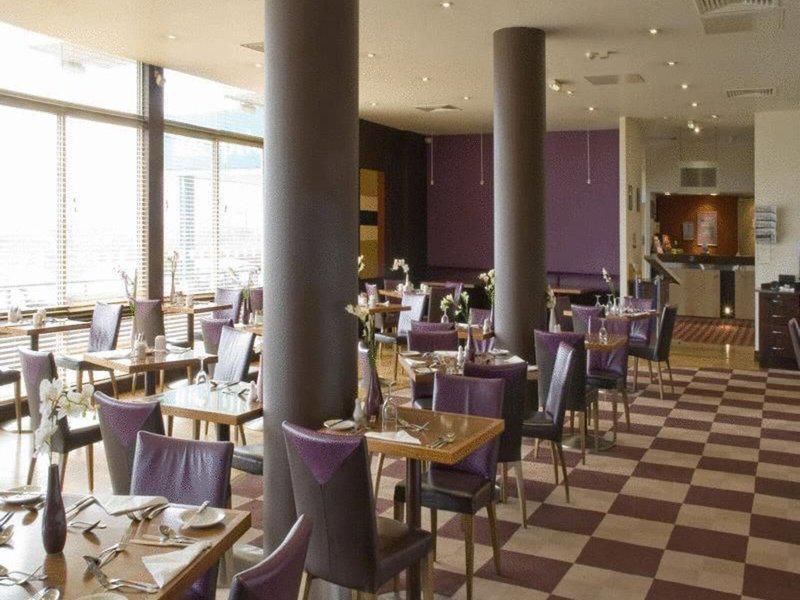 D94F41B2A2B4EBAB24241964141663DA