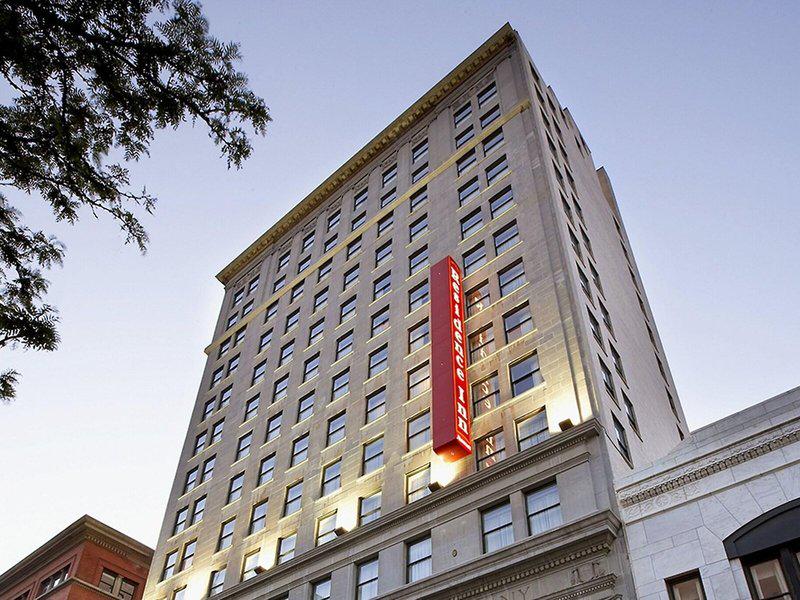 E8D1F6F0312C8CE5DC0F58CE61AF64EB