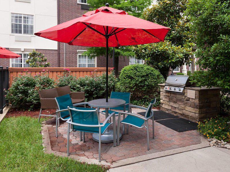 655CAE0DEDDACE16176A806F8C997C33