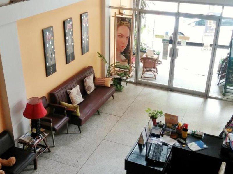 2ADFBBF622C1EC57D2B746A889BF1649