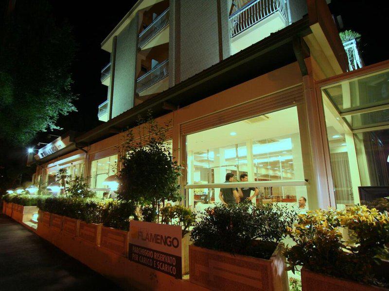 0ABC7ABE99D8DFF7F3C63EC2CEA78CA2