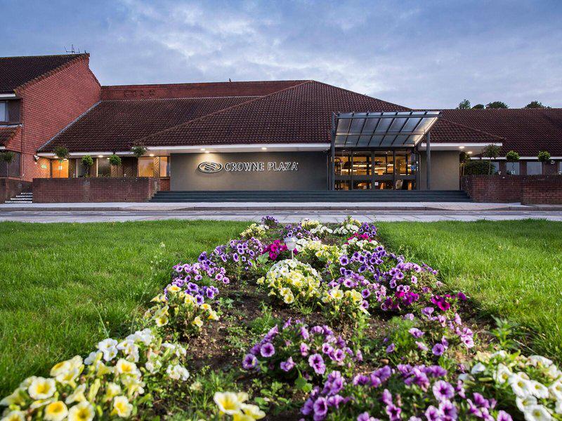 F40933A10DDA66AB53896AB68C064A83