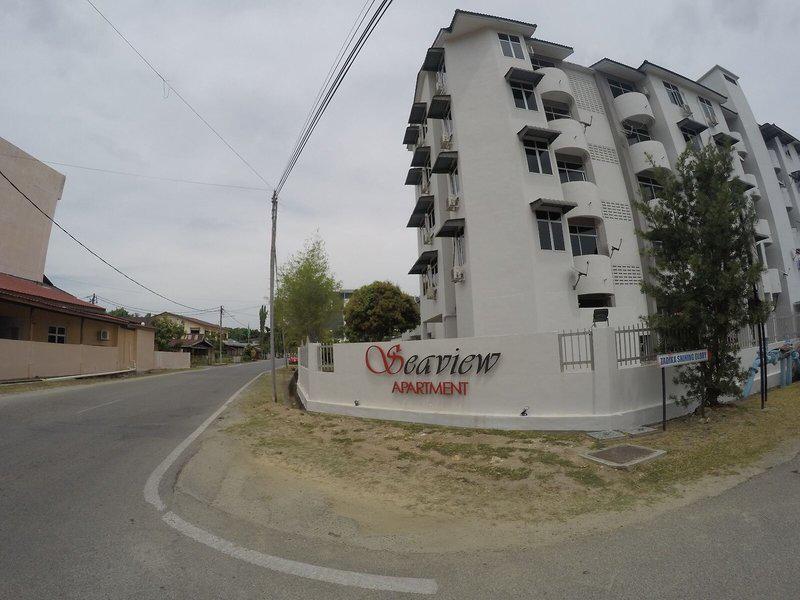 37BF628FB1D9D439C4EED8AAB63C9772