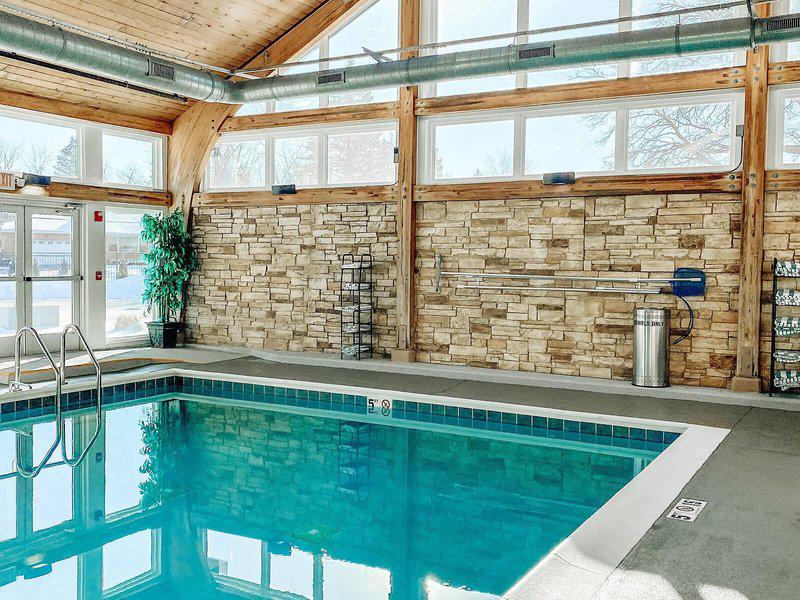 24F5AC64448767CD1B33D26CF6C8F83C