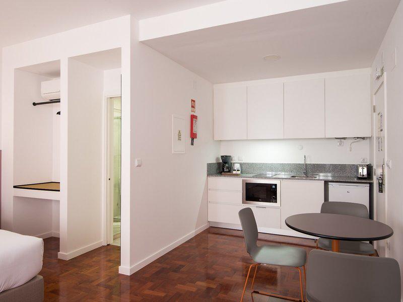 7EE0F7A756BE0559BDAE38A2A50FFD6C