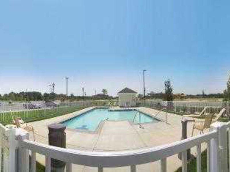 3BDCB8E3511521ED5FB556AB34C0A8F6