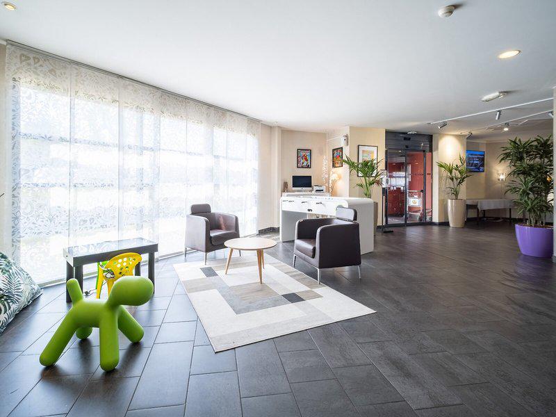 825A3B7924DFF9E19F288F451A6411BC