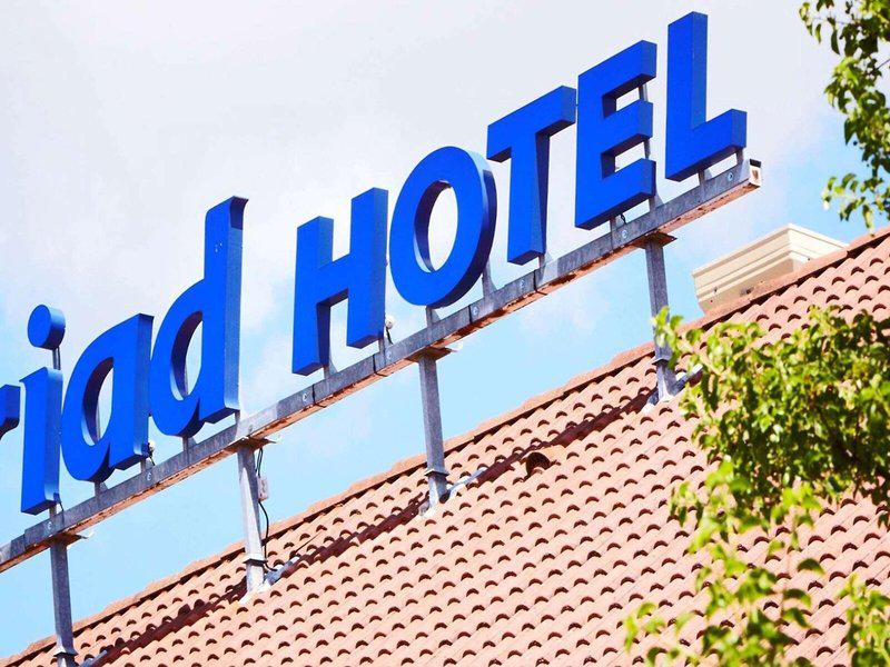 F4AFA91FF15E2540915A95D837725169