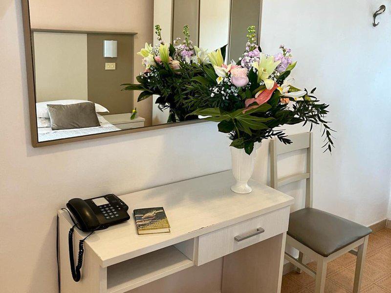 03CFE8888329F916CD60E2AFECC6B9F6