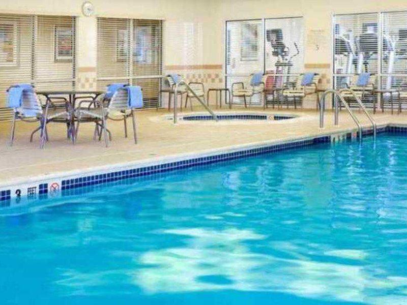 F8B446AC2B87D56DDC249BF1994DB13E