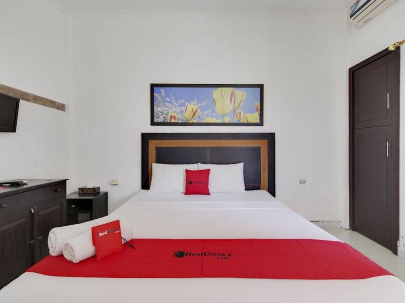 DB005E24E32020B0B8BD3554DDCE99B6