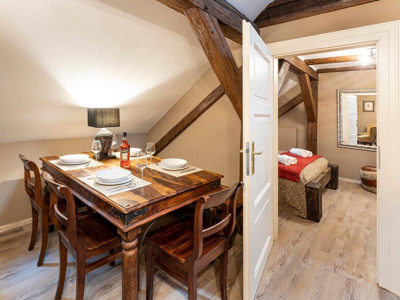 F1D65D4F0A87C54D9C2038EA3A33CEF4