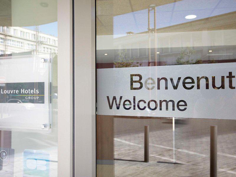 A0F14ED7DF74DF44EA9645C0AFA5EE44