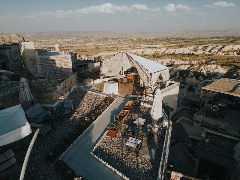 194C63BFF2CDBDC109CE5DBC0F56B57C