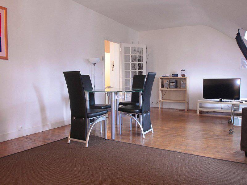 0C3E82EB4703E2751453510CCE7776A6