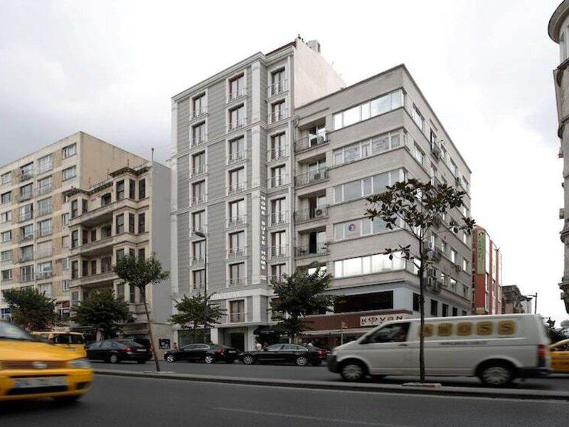 4CB5B7287B7C460A2D62989C8D933205