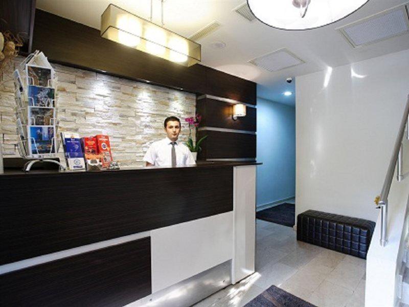 D3EF82CB03D1C4E8A7053B4CB7554FAF