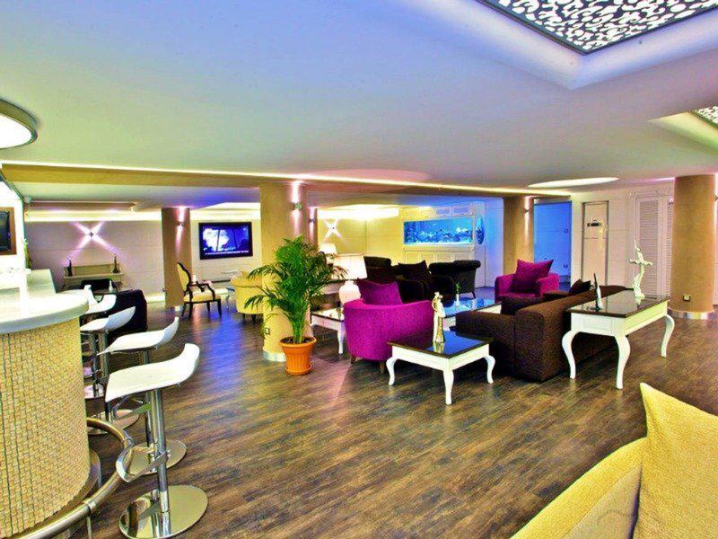 7EE818C0B4C02E633EF0B9037901BFA7