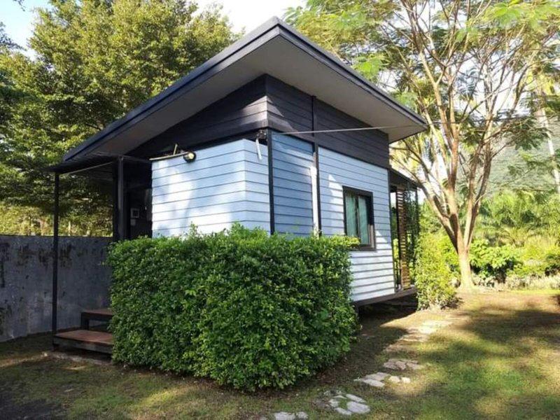 C81C180DE4C20120C14A2E7D2A25E0AC