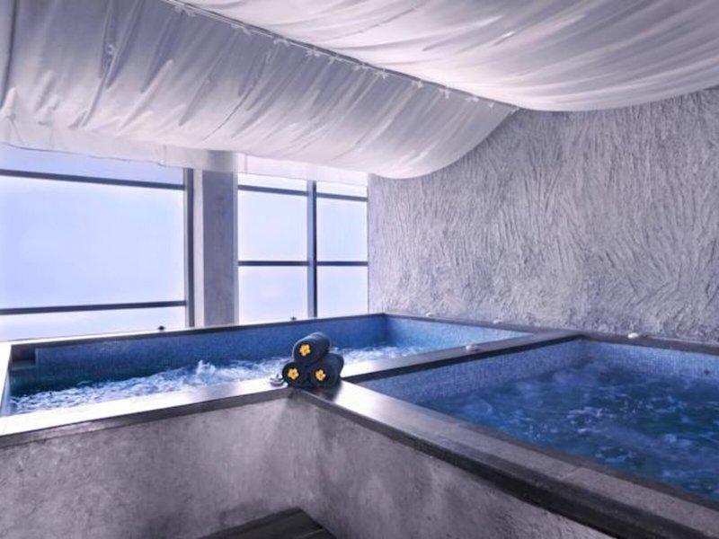 665F23E0620264010E4FD85F1B7ABECB