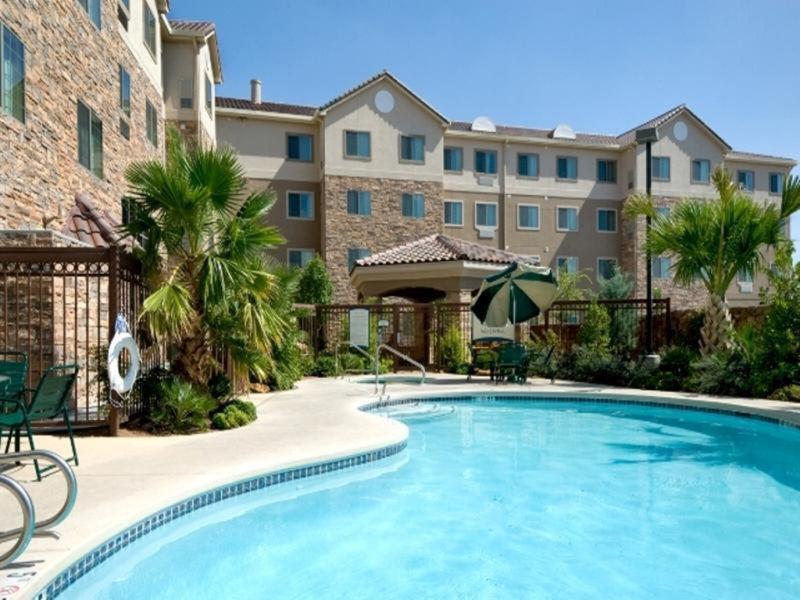 2108CAD63B735CF243353839D6D1D07E