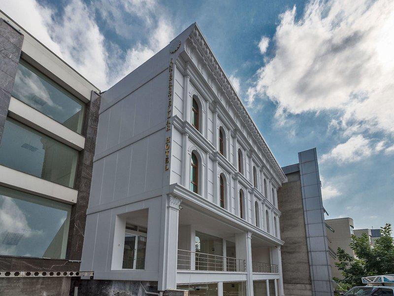 CBB3DE9AC232CC3DB78C90204B37E7EA