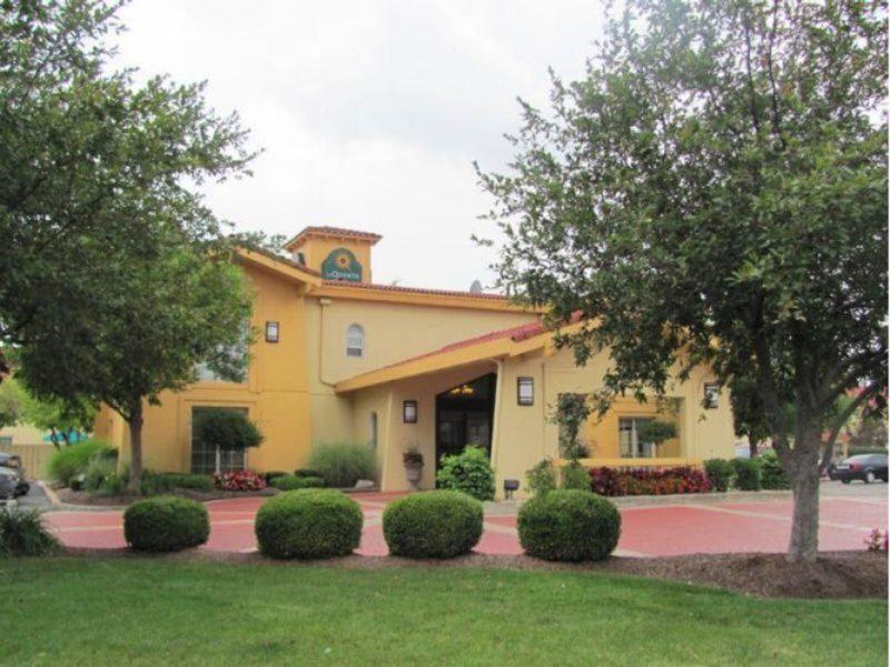 B6F951AFCC327320D01A6FBEEEE79590