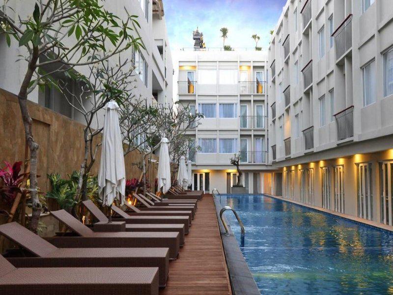 135B0C99015A4921A17E2A90638E8BBC