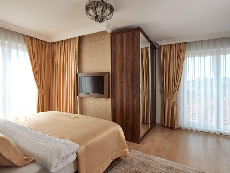 4EE83A7D64239C4DB6DB782E33B70E36