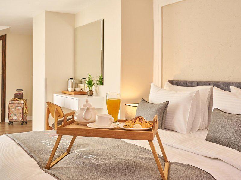 0923FFA3935F1E4EE154DFA0C470215D