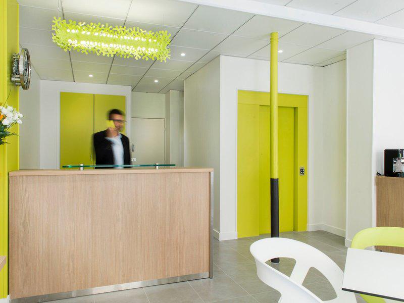 8544F283369E90D93F2BDE1C2050AD02