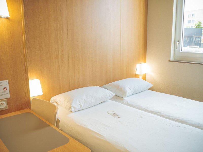 6F4BDEA33EEFD40C87760FF7E9A04209