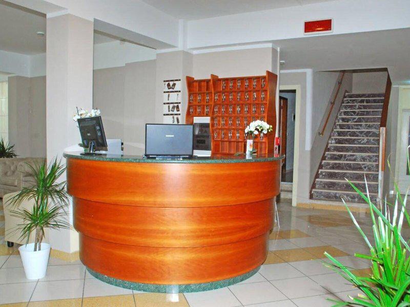 2429A70F0816DE97B56370483B485EA2