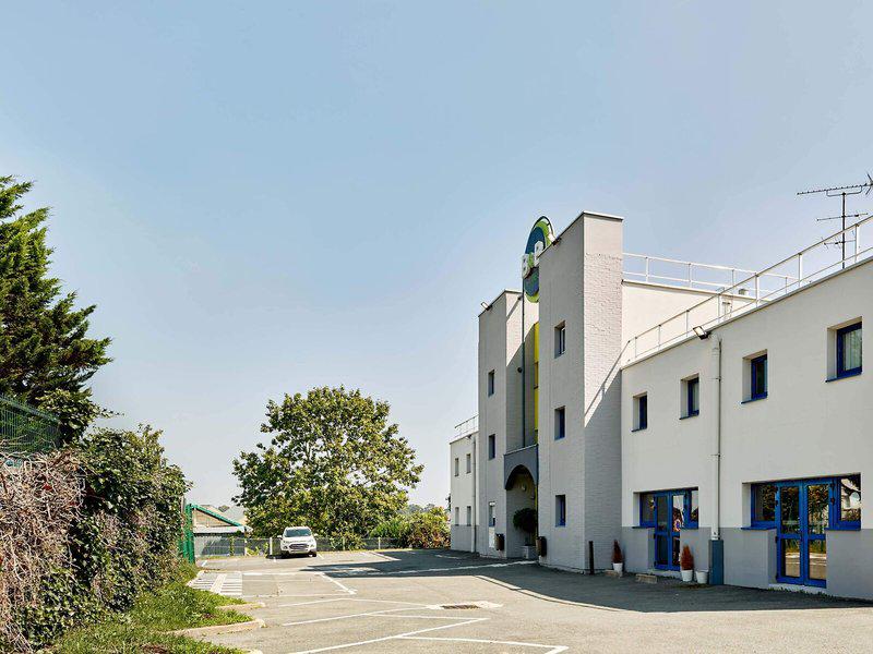 66E85AD1B21931E984CF6D6DBF3683EA