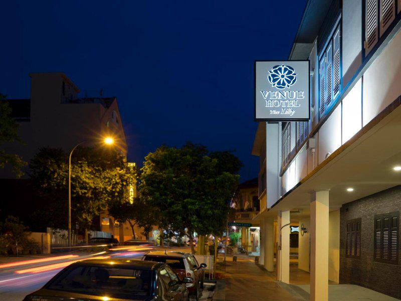 33D5114B6F4F9A9CAFE98946D446A759